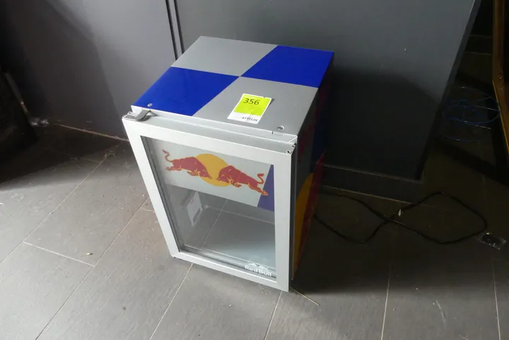 Getränkekühlschrank Red Bull